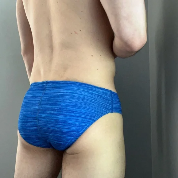 Lot of 2 men’s Speedo swim briefs - Picture 5 of 5